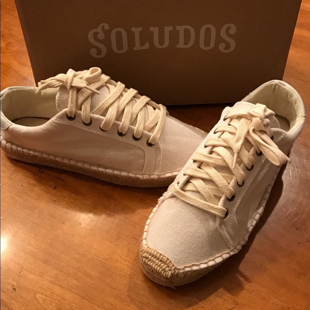 SOLUDOS PLATFORM TENNIS SNEAKER